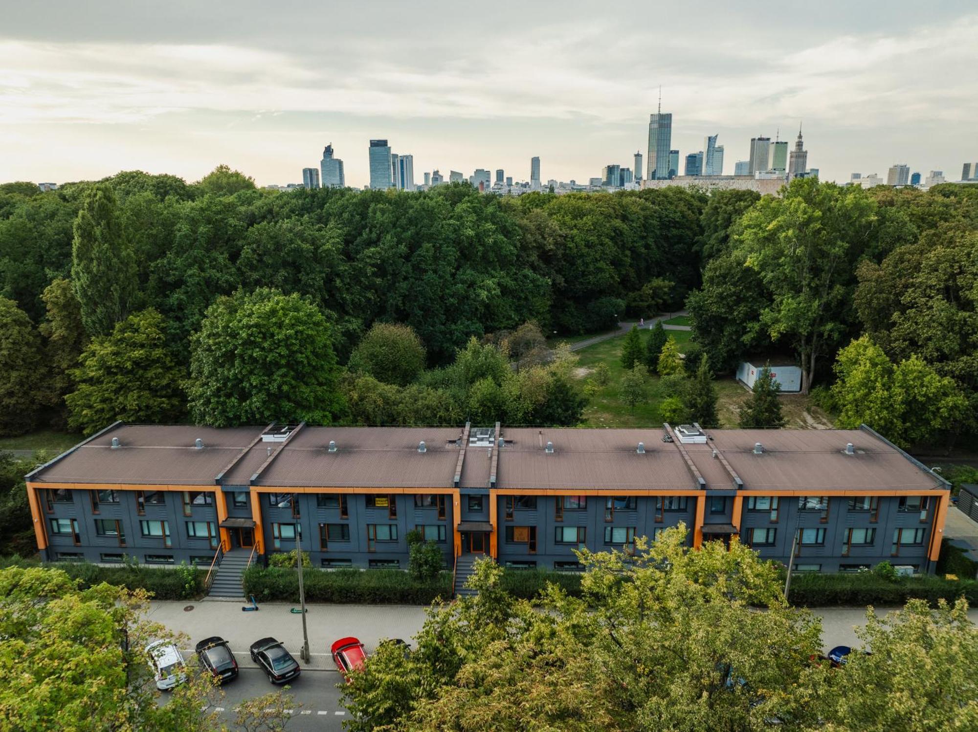 The Park Suites Warsaw Exterior photo